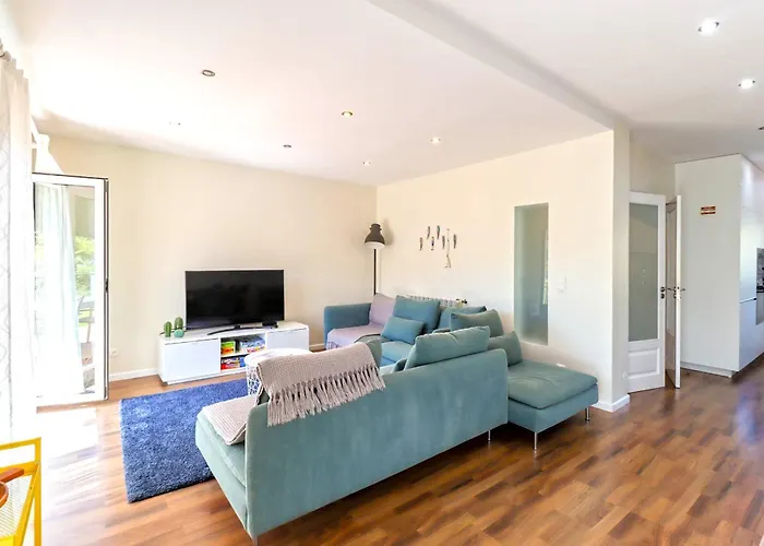 Ferienhaus Copa - House In Quiet Area With Patio Viana do Castelo