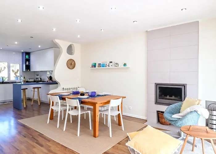 Copa - House In Quiet Area With Patio Viana do Castelo